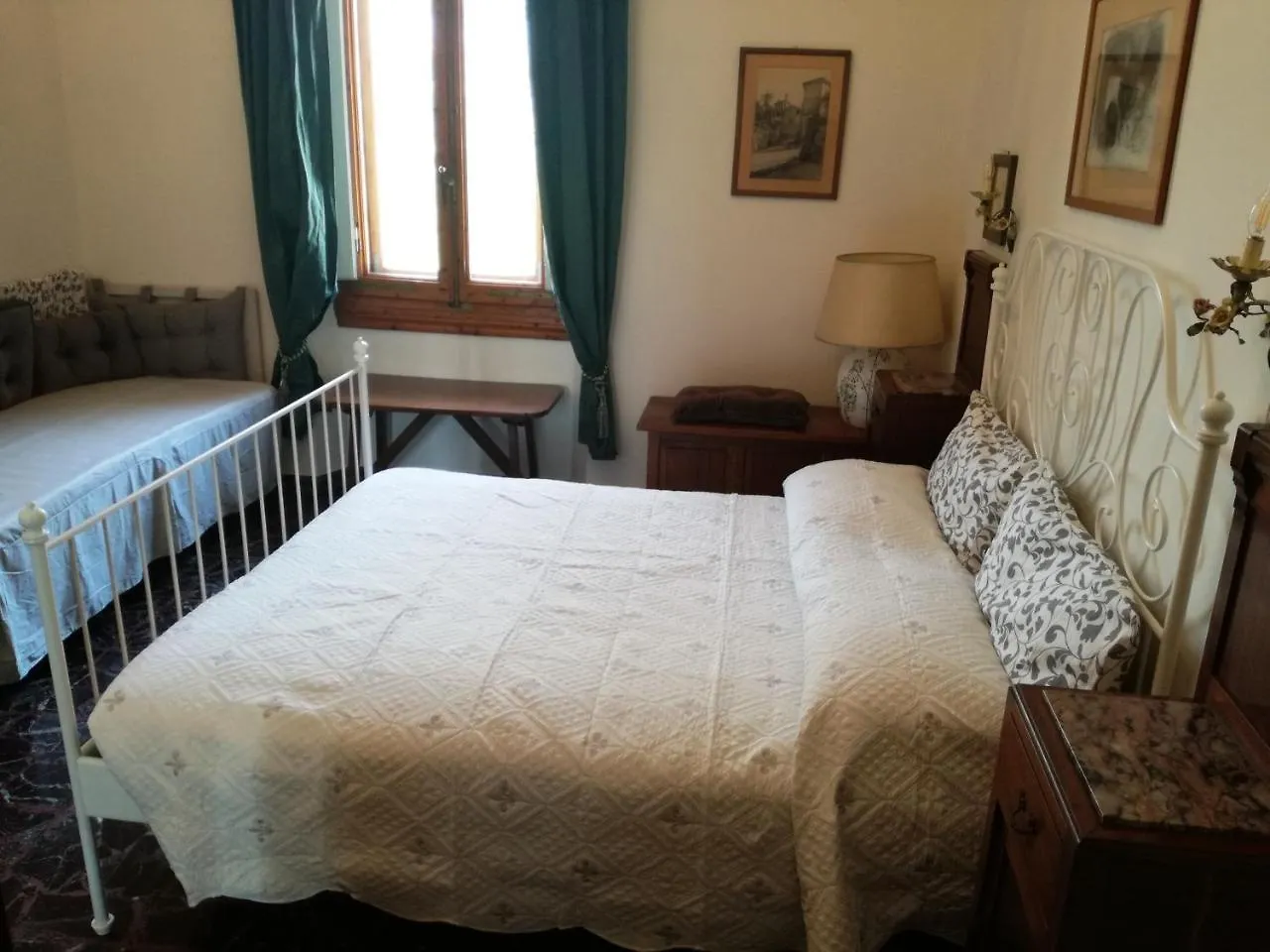 Rooms By Anna Florence Gasthuis
