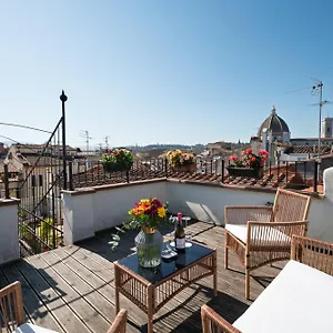 Residenza Conte Di Cavour & Rooftop Florence