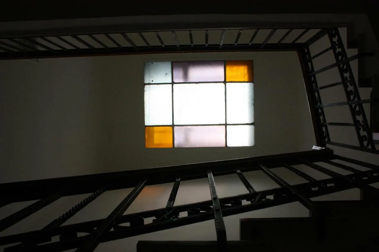 Rooms By Anna Firenze 2*,